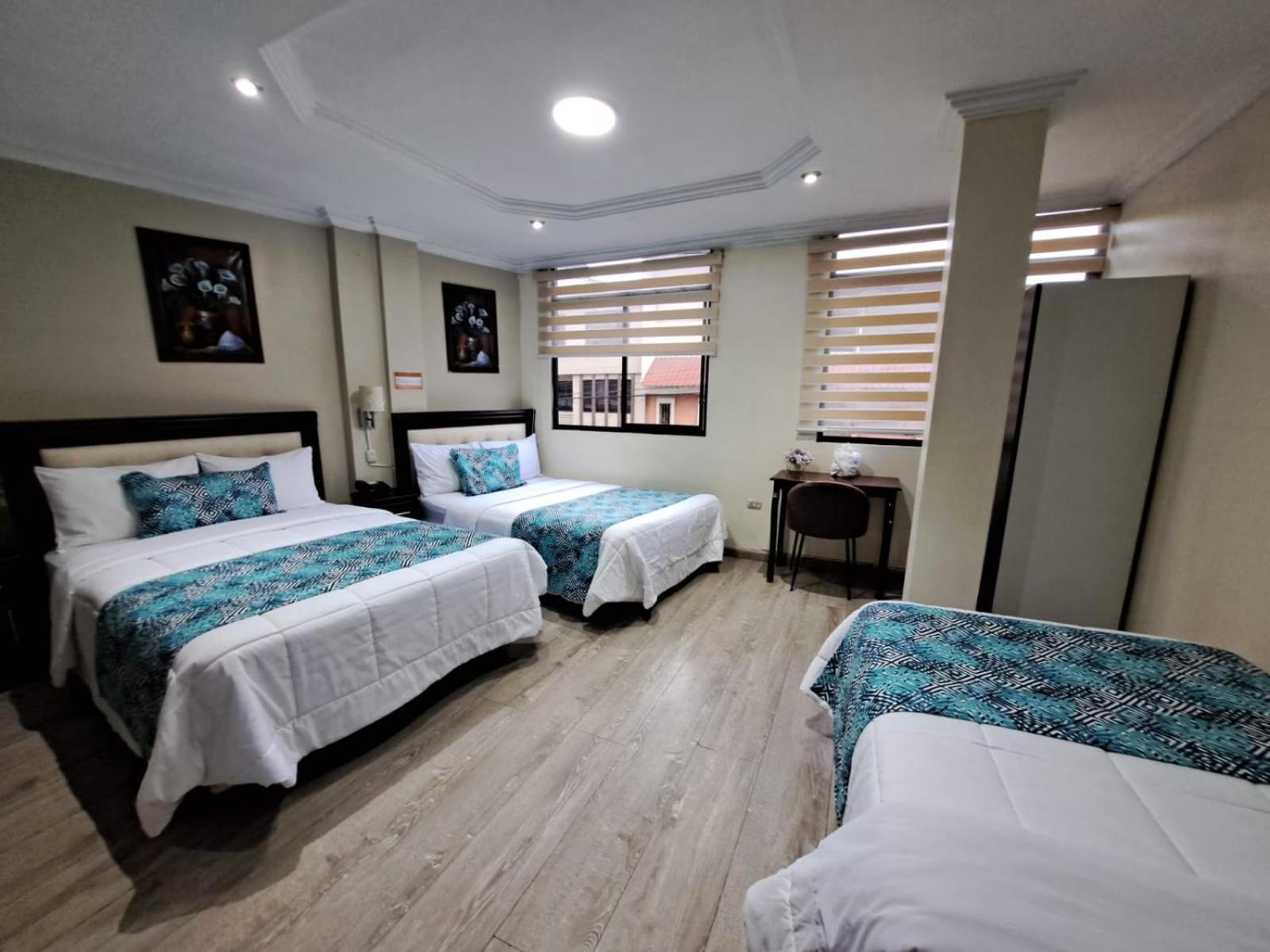 Hotel Virgen Del Cisne Лоха Екстериор снимка